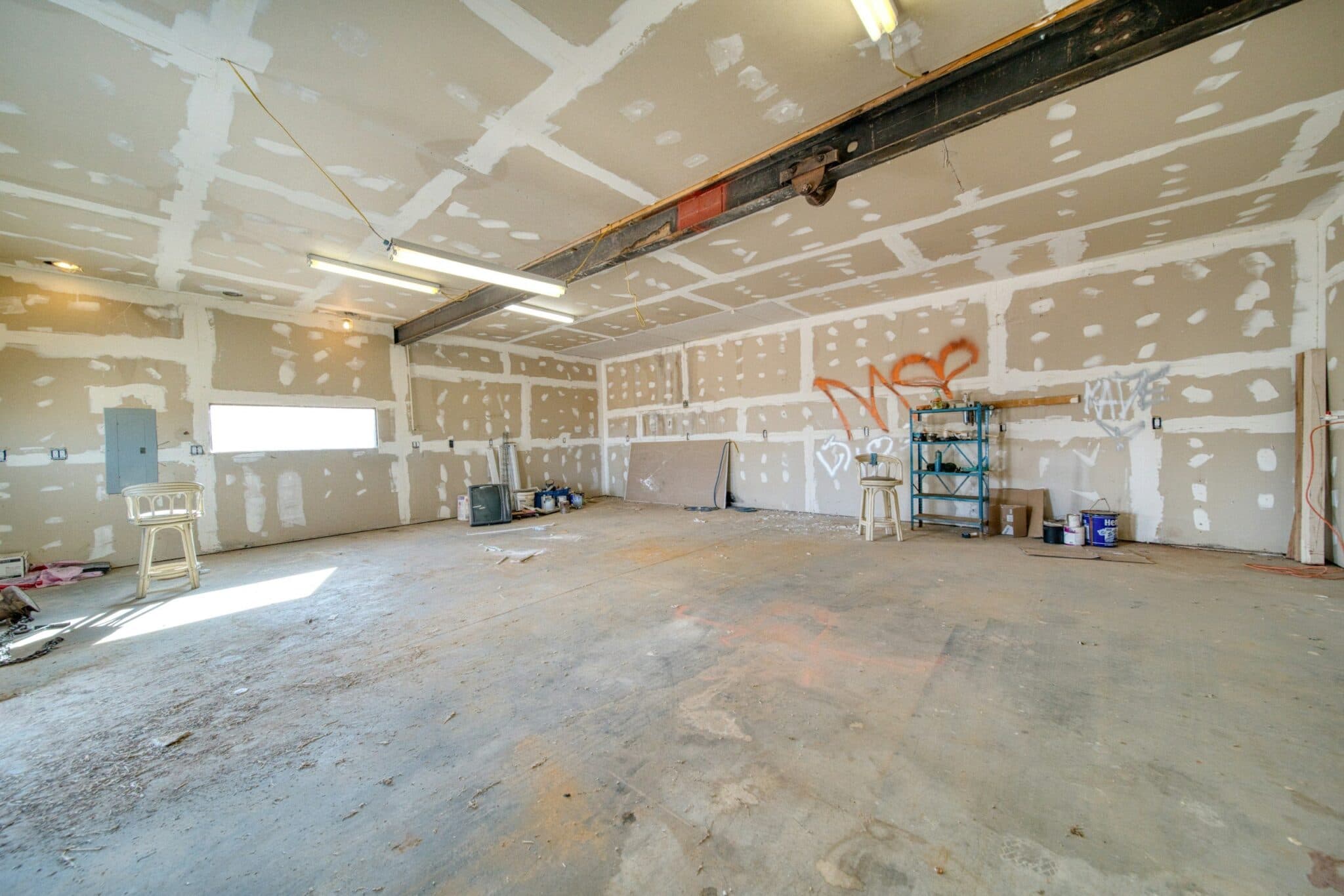 Professional drywall installation and finishing in Toronto
