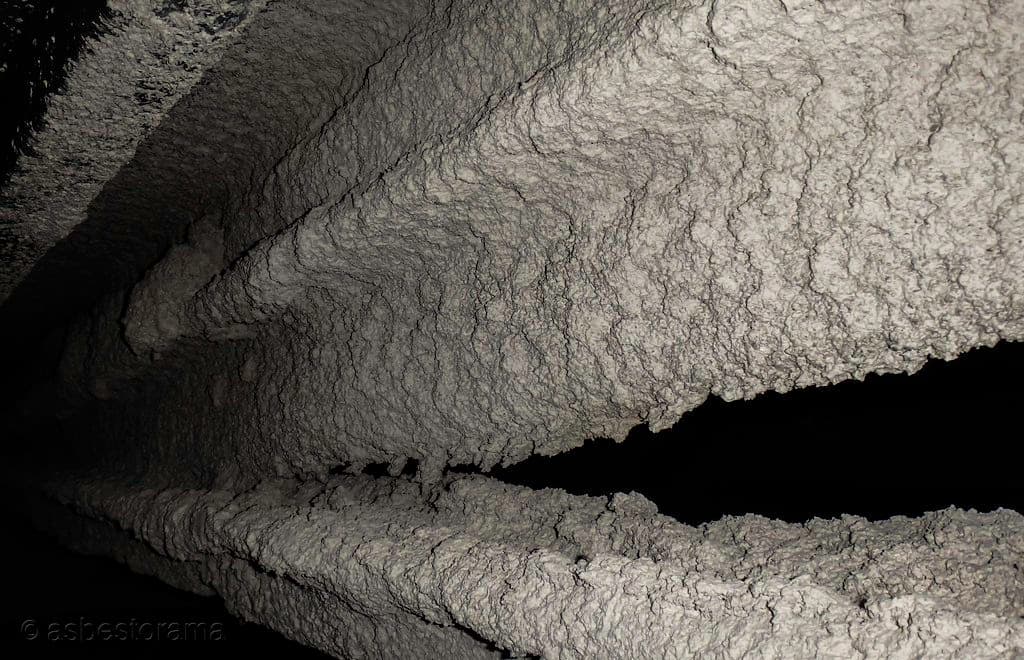Spray-applied fireproofing on structural steel in Toronto